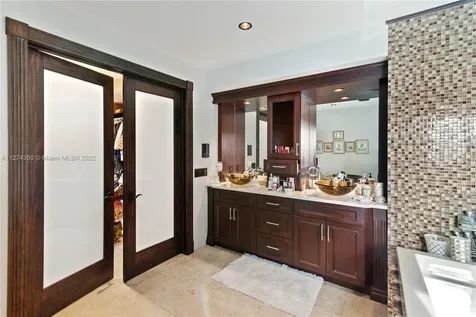 16242 NW 79th Avenue Miami Lakes FL 33016