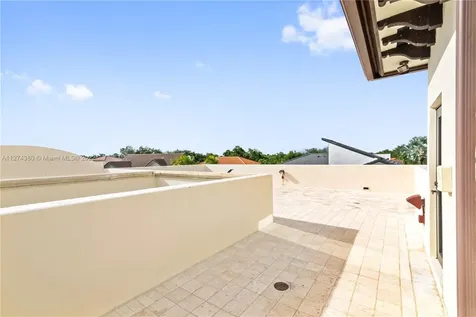 16242 NW 79th Avenue Miami Lakes FL 33016