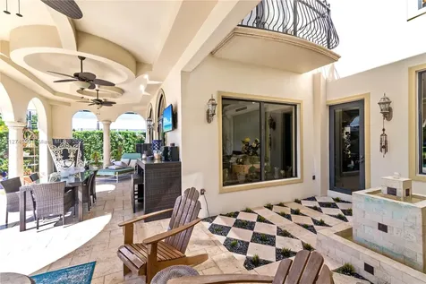 16242 NW 79th Avenue Miami Lakes FL 33016