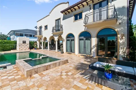 16242 NW 79th Avenue Miami Lakes FL 33016