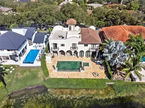 16242 NW 79th Avenue Miami Lakes FL 33016
