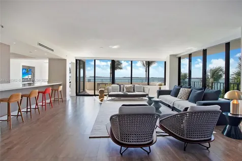 520 Brickell Key Drive Miami FL 33131