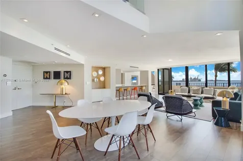520 Brickell Key Drive Miami FL 33131