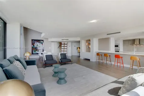 520 Brickell Key Drive Miami FL 33131