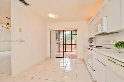 525 Racquet Club Road Weston FL 33326