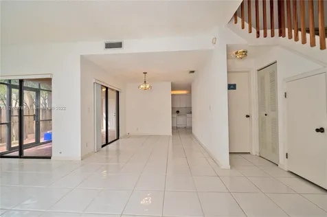 525 Racquet Club Road Weston FL 33326