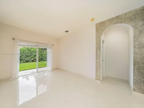 10318 SW 224th Terrace Cutler Bay FL 33190