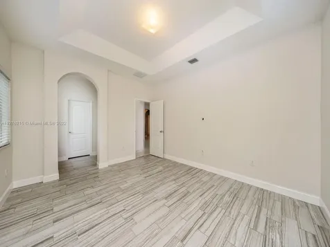 10318 SW 224th Terrace Cutler Bay FL 33190