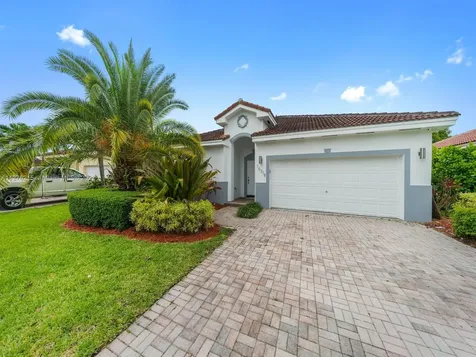 10318 SW 224th Terrace Cutler Bay FL 33190