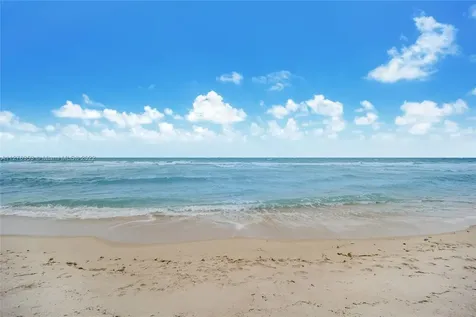 6365 Collins Avenue Miami Beach FL 33141