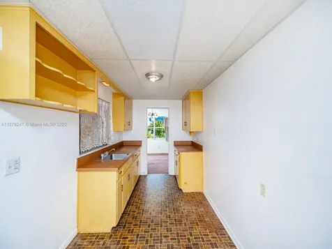 3981 SW 60th Court Miami FL 33155