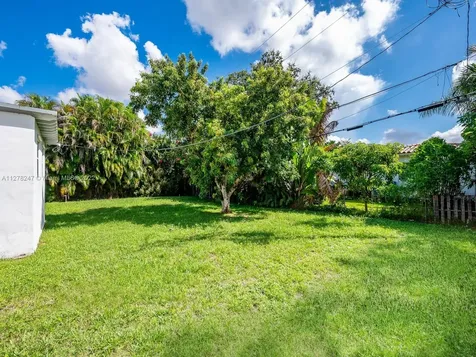 3981 SW 60th Court Miami FL 33155