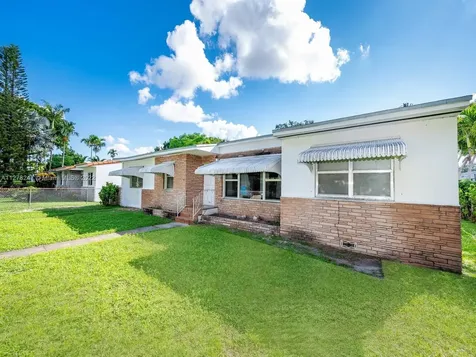 3981 SW 60th Court Miami FL 33155