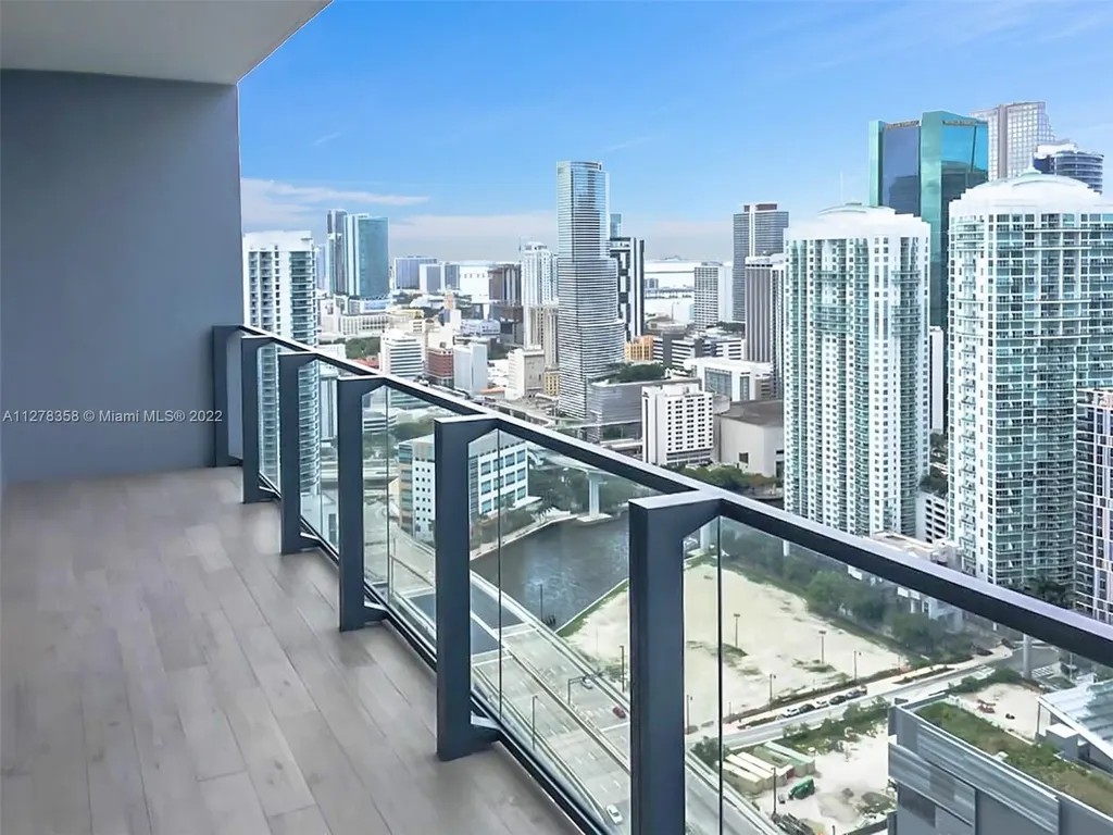 88 SW 7th Street Miami FL 33130