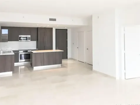 88 SW 7th Street Miami FL 33130