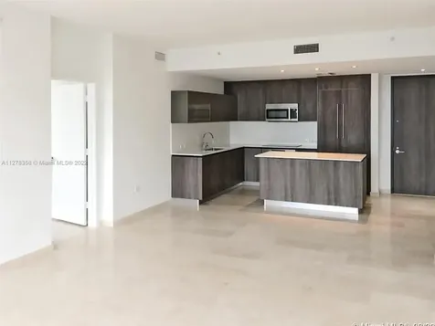 88 SW 7th Street Miami FL 33130