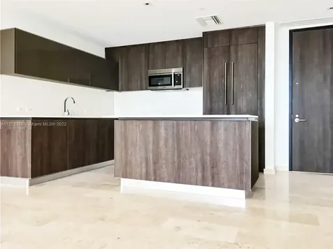 88 SW 7th Street Miami FL 33130