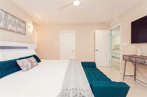 4323 Van Buren Street Hollywood FL 33021