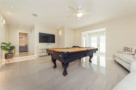 4323 Van Buren Street Hollywood FL 33021