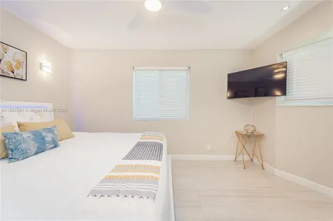 4323 Van Buren Street Hollywood FL 33021