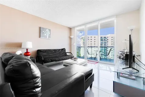 3901 S Ocean Drive Hollywood FL 33019