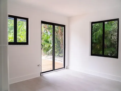 1955 Alamanda Drive North Miami FL 33181
