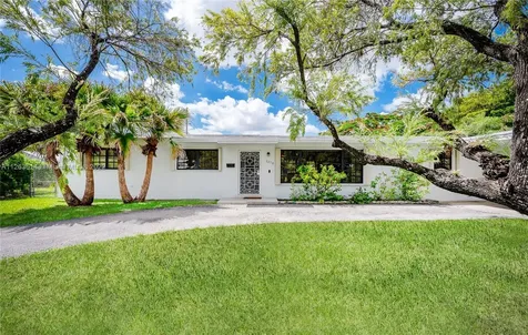 9298 SW 165th Street Palmetto Bay FL 33157
