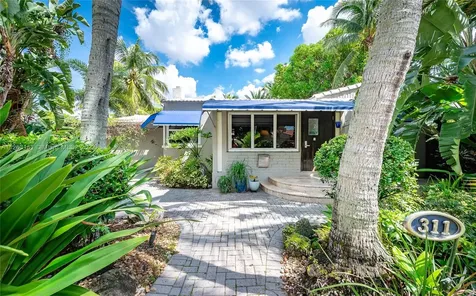 311 Hibiscus Drive Miami Springs FL 33166