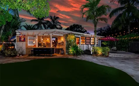 311 Hibiscus Drive Miami Springs FL 33166