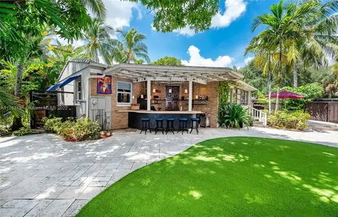311 Hibiscus Drive Miami Springs FL 33166