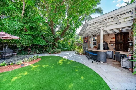 311 Hibiscus Drive Miami Springs FL 33166