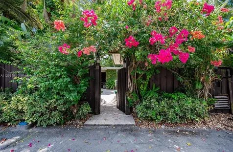 311 Hibiscus Drive Miami Springs FL 33166