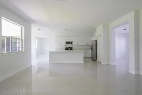 21270 SW 127th Place Miami FL 33177