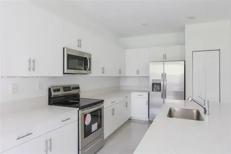 21270 SW 127th Place Miami FL 33177