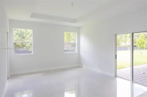21270 SW 127th Place Miami FL 33177