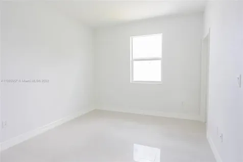 21270 SW 127th Place Miami FL 33177