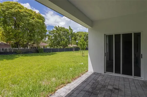 21270 SW 127th Place Miami FL 33177