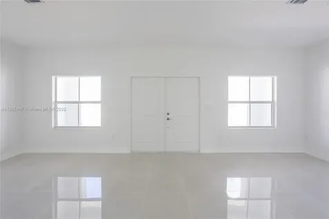21270 SW 127th Place Miami FL 33177