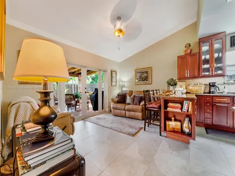 12842 SW 115th Terrace Miami FL 33186