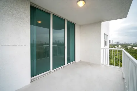 15051 Royal Oaks Lane North Miami FL 33181