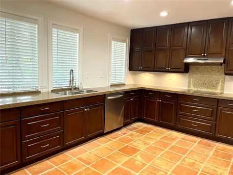 6206 Paradise Point Drive Palmetto Bay FL 33157