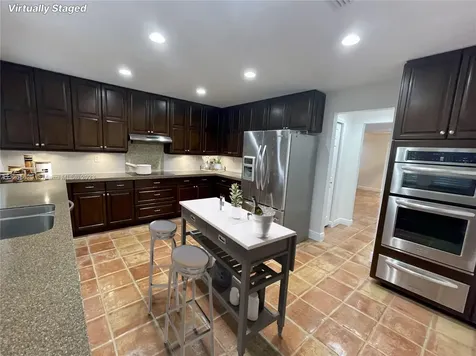6206 Paradise Point Drive Palmetto Bay FL 33157