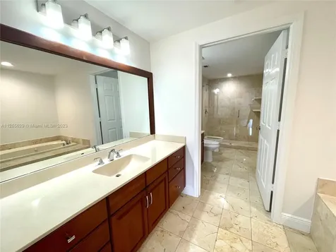 6206 Paradise Point Drive Palmetto Bay FL 33157