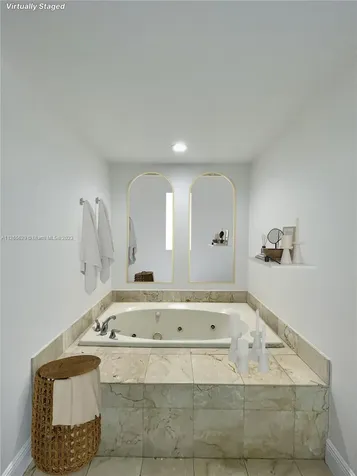 6206 Paradise Point Drive Palmetto Bay FL 33157