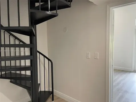 6206 Paradise Point Drive Palmetto Bay FL 33157