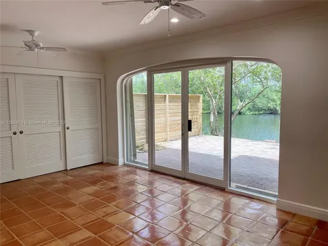 6206 Paradise Point Drive Palmetto Bay FL 33157