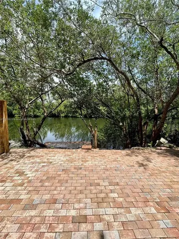 6206 Paradise Point Drive Palmetto Bay FL 33157