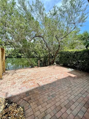6206 Paradise Point Drive Palmetto Bay FL 33157