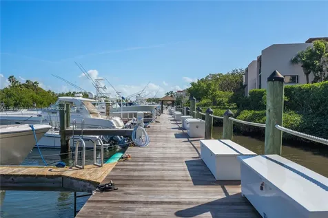 6206 Paradise Point Drive Palmetto Bay FL 33157
