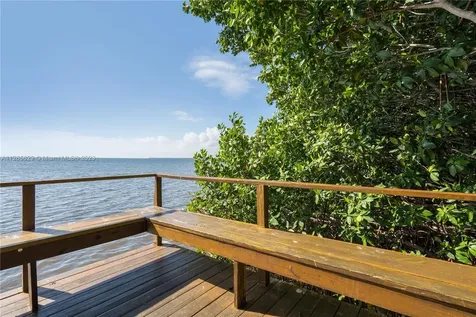 6206 Paradise Point Drive Palmetto Bay FL 33157